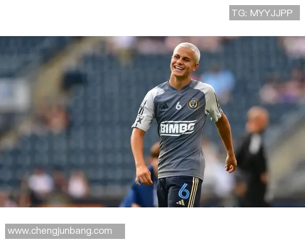 足球明星的不同风格与球场角色解析从天才少年到领袖巨星 足球明星的不同风格与球场角色解析从天才少年到领袖巨星