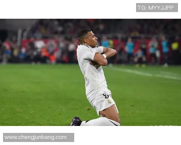 足球新星姆巴佩的崛起与未来潜力分析全面解读 足球新星姆巴佩的崛起与未来潜力分析全面解读