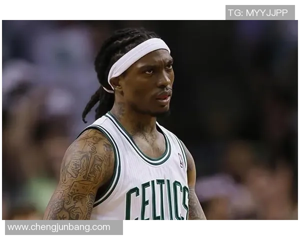 历史上戴脏辫的足球球星们及其在赛场上的风采与影响